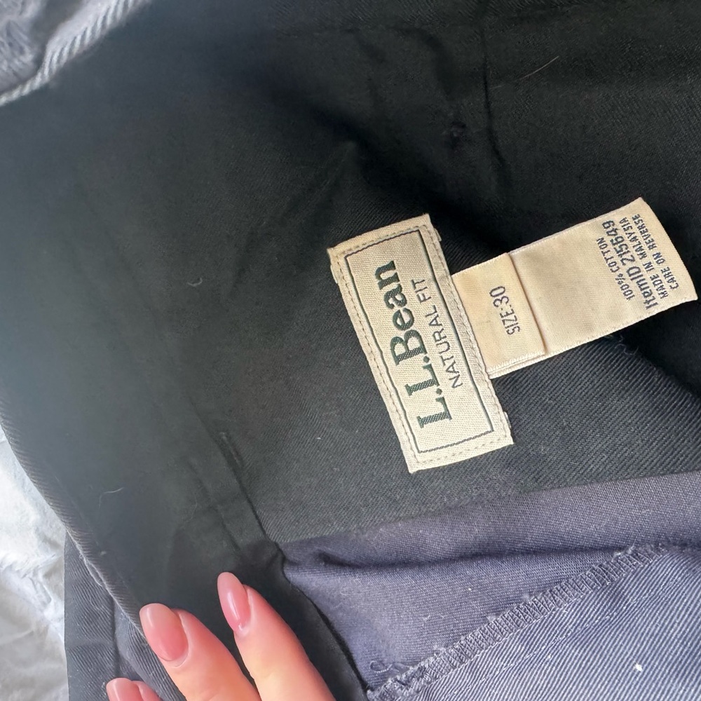 L.L. Bean Natural Fit Shorts in Charcoal